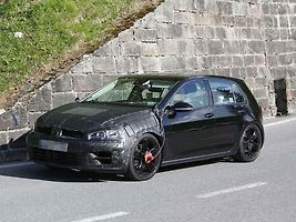 Volkswagen Golf R