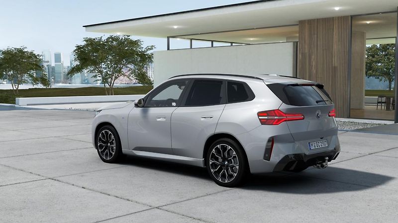 BMW X3 xDrive 40d - fotka 3 z 14