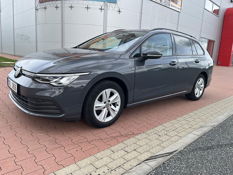 Volkswagen Golf 1.5 TSi  110 kW ČR - fotka 1 z 34