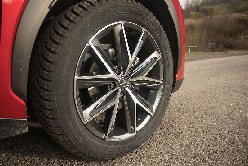 Lexus LBX je nejmenším modelem v nabídce značky.