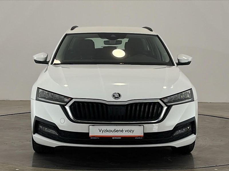 Škoda Octavia Ambition - fotka 4 z 29