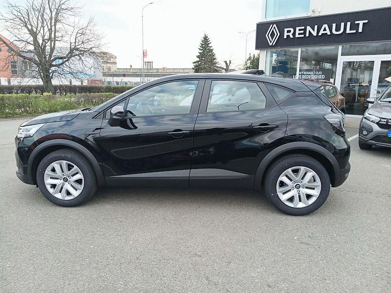 Renault Captur (2026) evolution TCe 115 + zimní pneu - fotka 4 z 23
