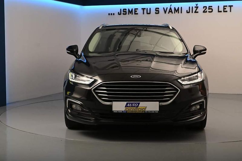 Ford Mondeo (2020) 2.0 LED ACC SONY 8AT ECOBLUE T - fotka 4 z 36