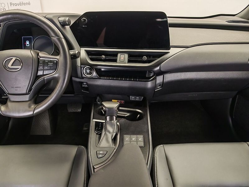 Lexus UX 250h 250h 2WD F Sport Design Plus - fotka 13 z 43