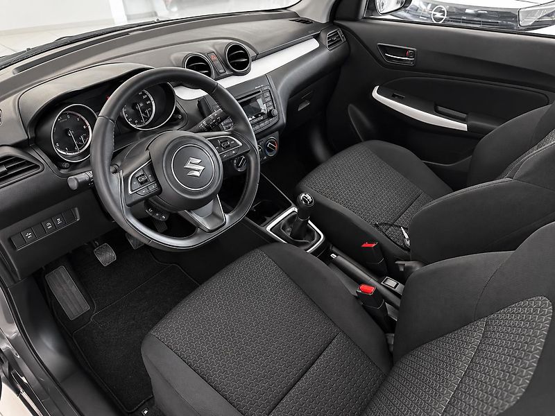 Suzuki Swift (2023) - fotka 6 z 21