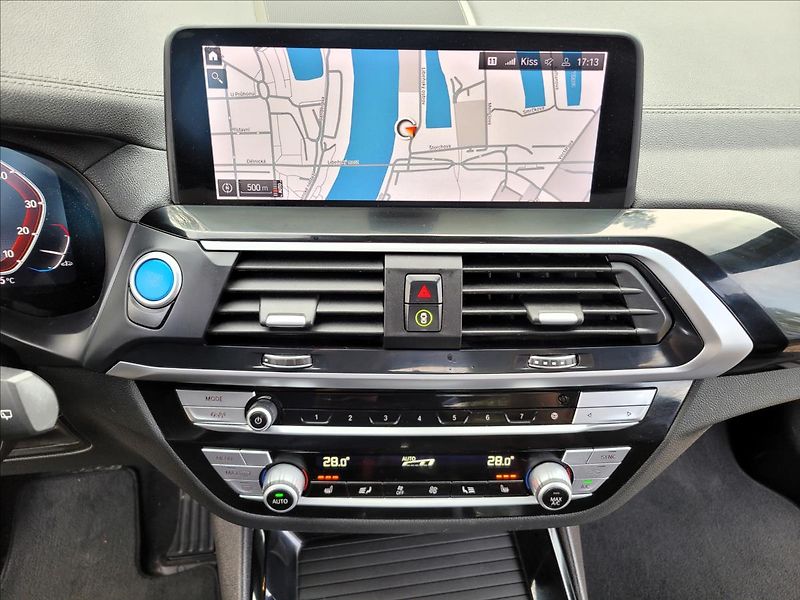 BMW iX3 0,0 80kWH,210kw,navi,kůže,led, - fotka 32 z 50
