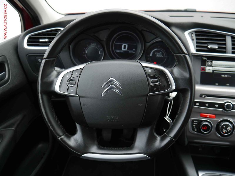 Citroën C4 (2016) 1.2 PT, ČR, AC, navi, park - fotka 13 z 19
