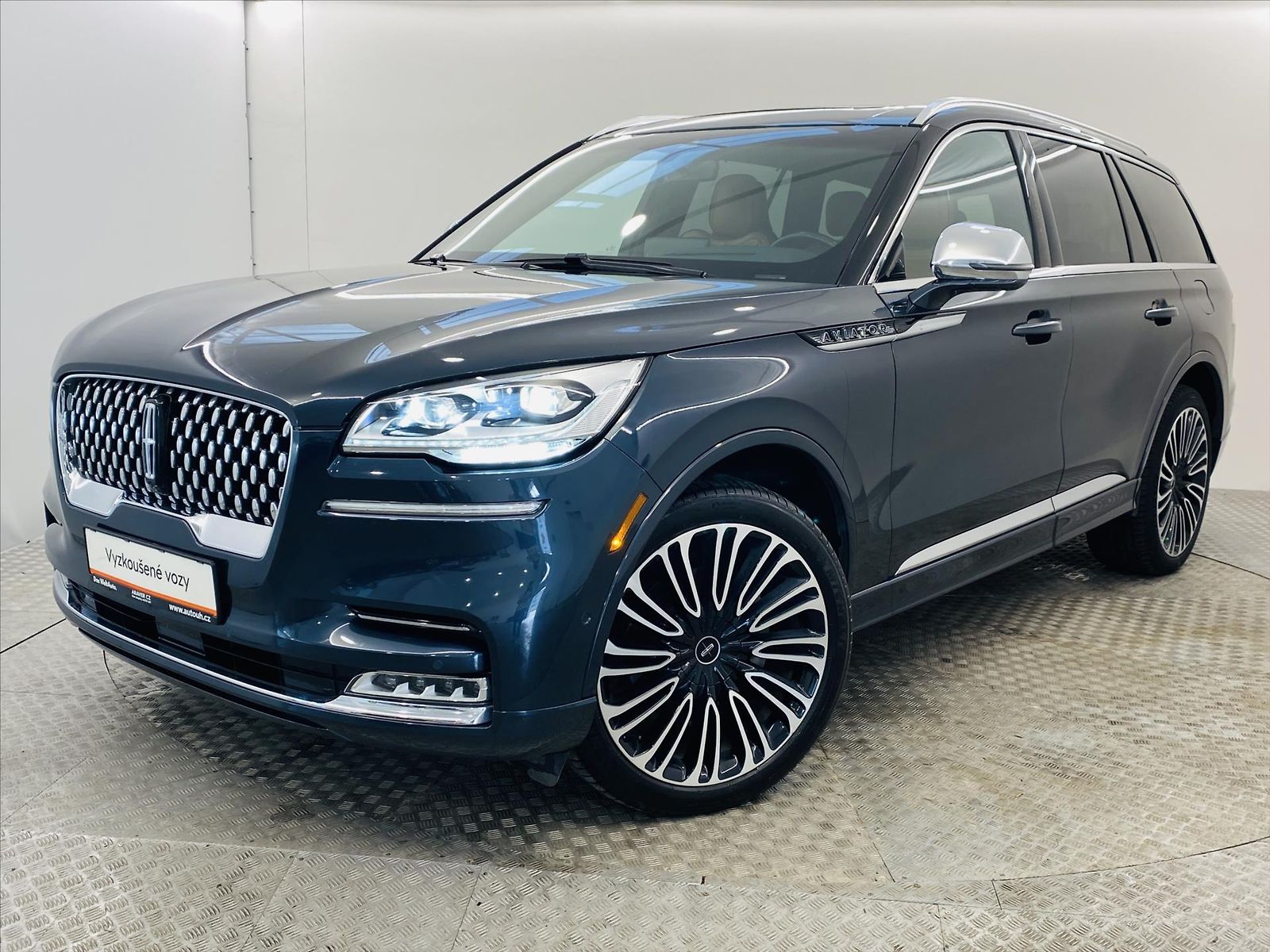 Lincoln Aviator 3,0 V6 AWD 294kW 7 Míst