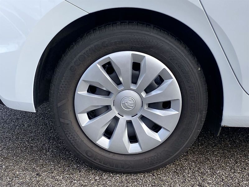 Škoda Fabia (2025) 1.0 TSI Selection - fotka 27 z 31
