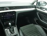 Volkswagen Passat (2021) Elegance 2.0 TDI - náhled 8