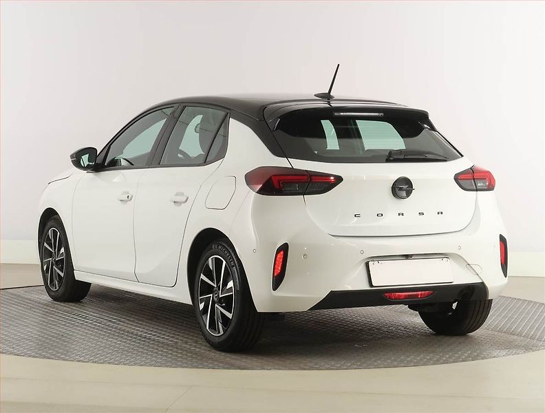 Opel Corsa (2024) 1.2, Serv.kniha, Kůže - fotka 4 z 22
