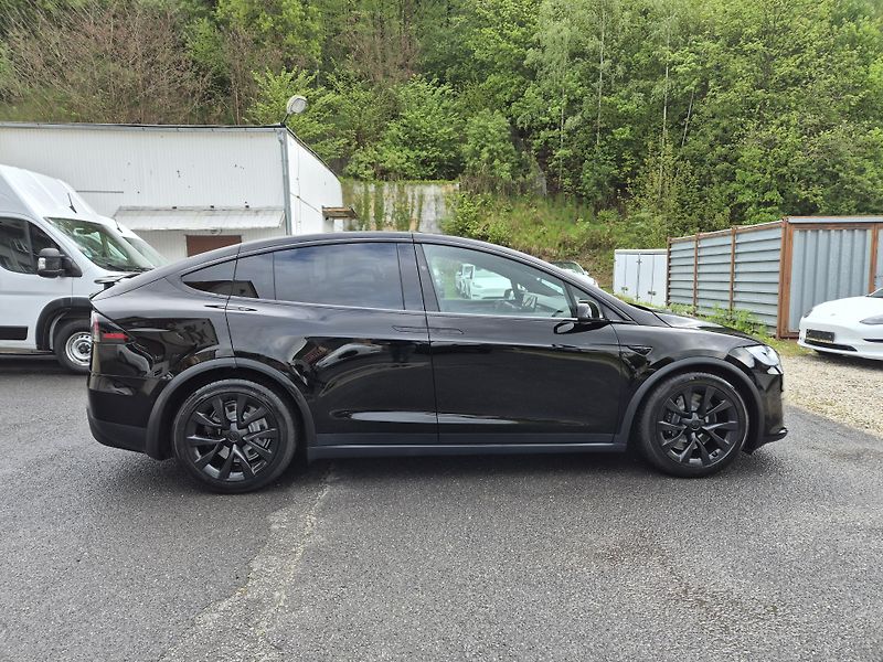 Tesla Model X 100kwH PLAID 750kw TZ - fotka 7 z 48