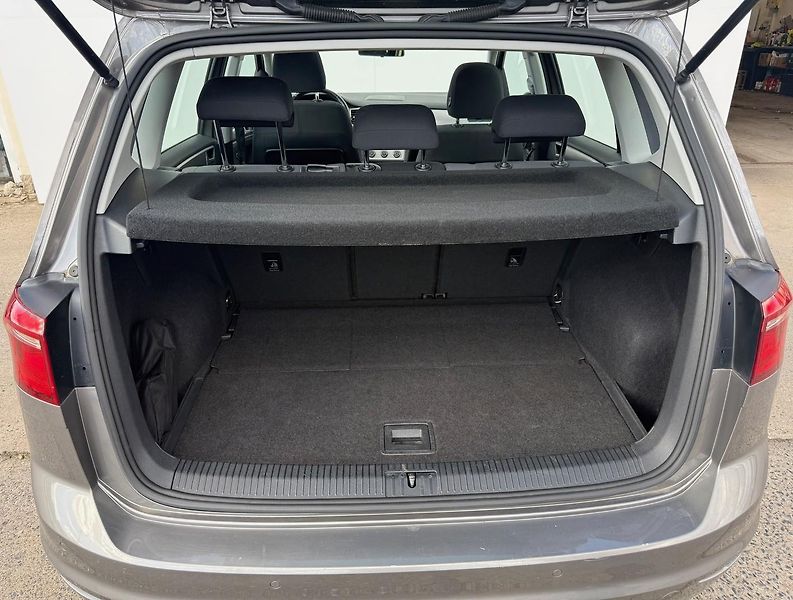 Volkswagen Golf Sportsvan 1.4 TSI 92kW Comfortline Panor - fotka 12 z 20