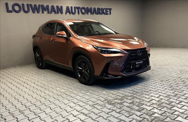 Lexus NX 450h plus 450H+ 2,5 PHEV PRESTIGE - fotka 11 z 18