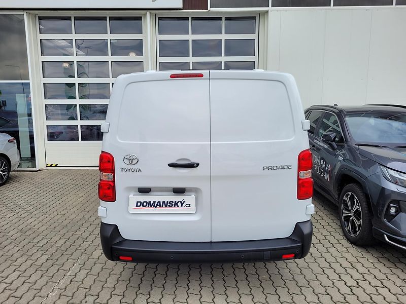Toyota ProAce (2023) 2.0D 140 6MT L2 + 5 let servis - fotka 10 z 12