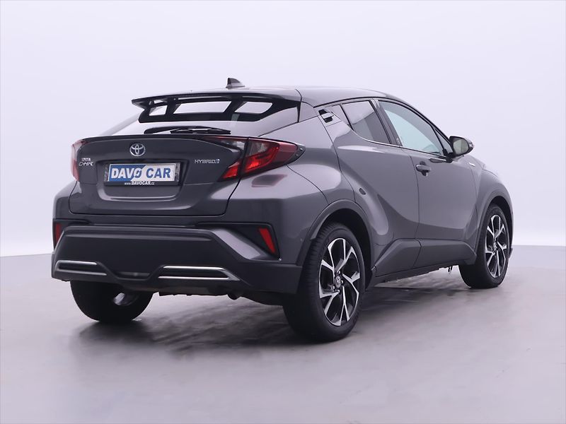 Toyota C-HR 2,0 E-CVT 112kW Executive - fotka 5 z 30