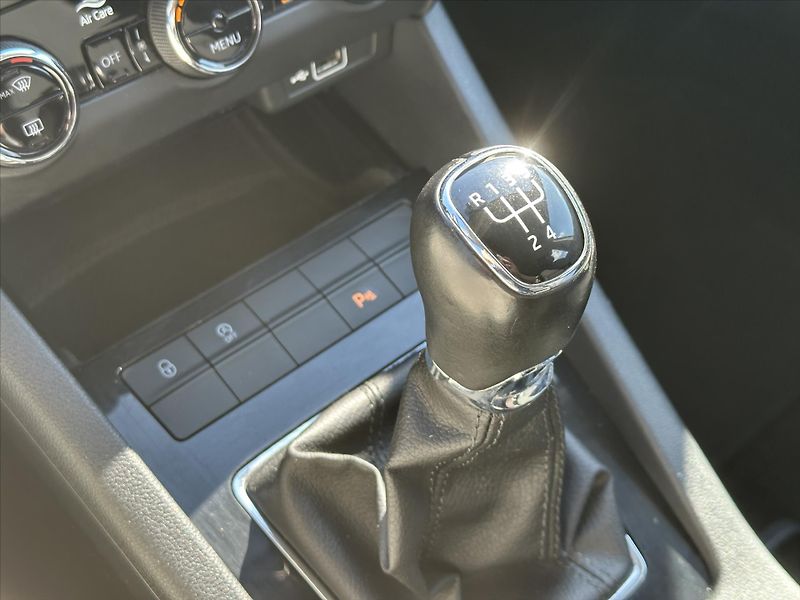 Škoda Octavia 1.6 TDI CZ Style+ LED Navi - fotka 27 z 36