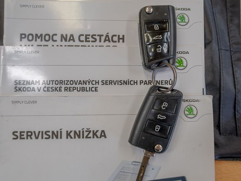 Škoda Fabia (2016) ČR 1.2T 81KW MONTE CARLO - fotka 50 z 50