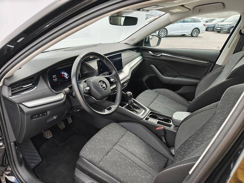 Škoda Octavia Style 6MP 2,0TDI - fotka 5 z 23
