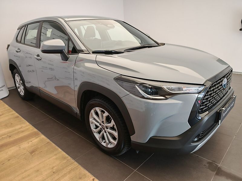 Toyota Corolla Cross 2.0 Hybrid (197 k) Comfort 4x4 - fotka 3 z 43