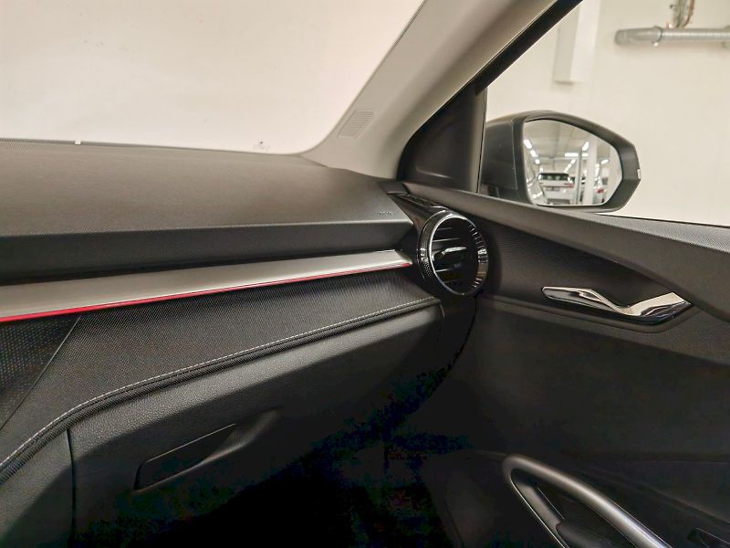 Škoda Fabia (2025) 1.0 TSI 85 kW Top Selection - fotka 6 z 26