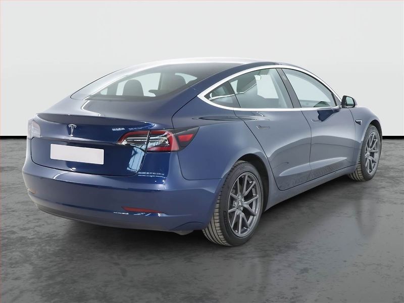 Tesla Model 3 (2019) Long Range RWD 78kWh, SoH 81% - fotka 5 z 22