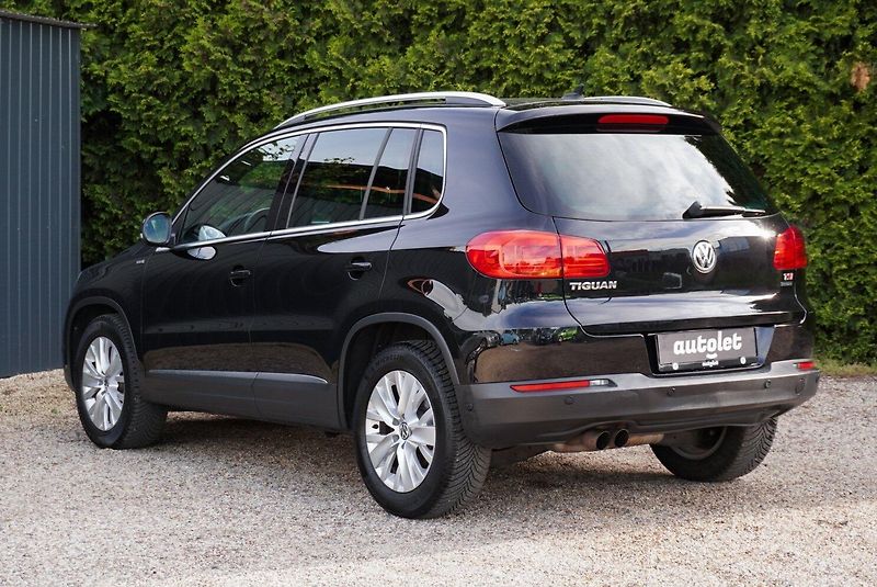 Volkswagen Tiguan 1.4 TSI LIVE - fotka 9 z 40