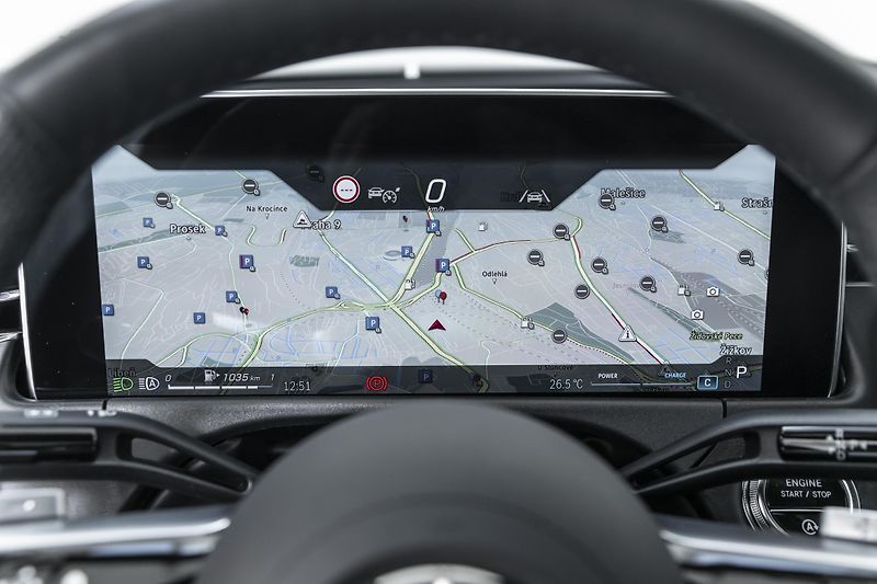 Mercedes-Benz Třídy E 220d 4M*AMG*záruka - fotka 27 z 34