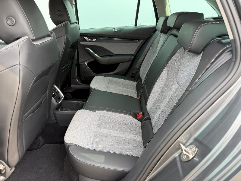 Škoda Octavia (2024) 1.5 TSI 110kW DSG Top Selectio - fotka 24 z 35