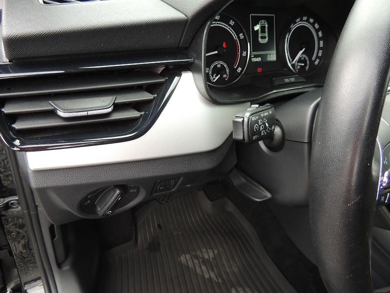 Škoda Scala (2022) 1.5TSi,110kw,AMB+,ČR,1.majitel - fotka 19 z 52
