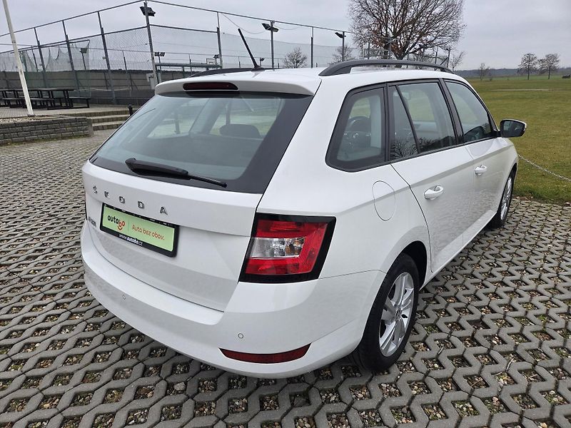 Škoda Fabia (2021) 1.0 TSI 70kW Ambition, CZ, DPH - fotka 6 z 19