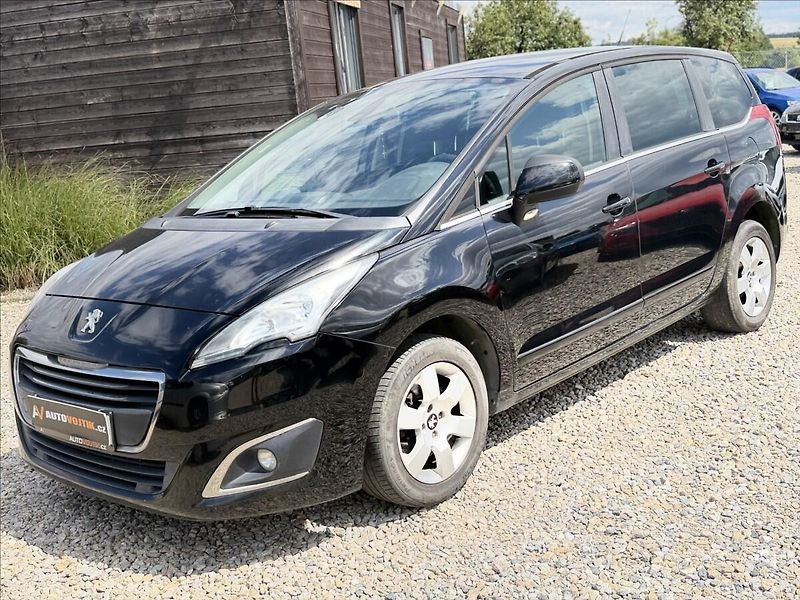 Peugeot 5008 1,6 HDI 7MÍST NAVI TAŽNÉ - fotka 1 z 27