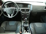 Volvo V40 (2018) 2.0D, ČR, servis.kniha, AT - náhled 8