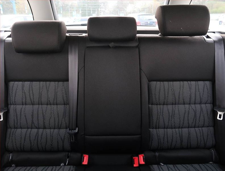 Škoda Octavia (2012) Elegance 2.0 TDI, Tempomat - fotka 10 z 19