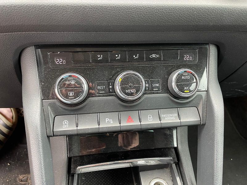 Škoda Kodiaq 2,0TDi 110kW DSG - fotka 26 z 30
