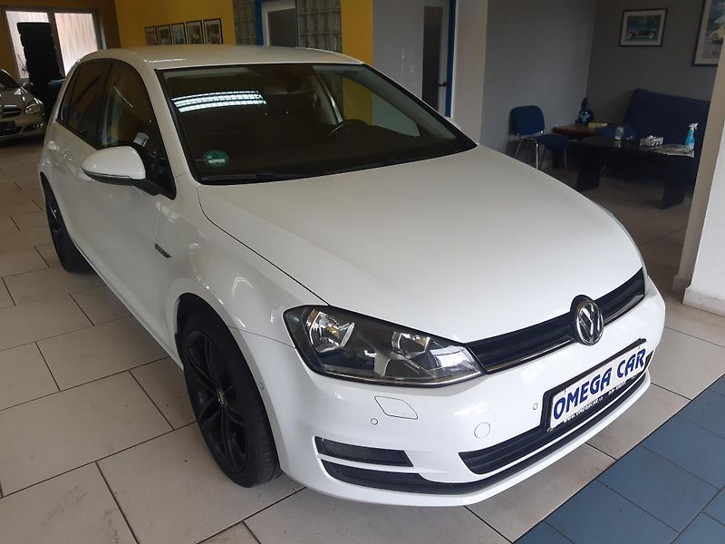 Volkswagen Golf 1.4 TSI DIGIKLIMA NAVI TEMPOM. - fotka 1 z 27