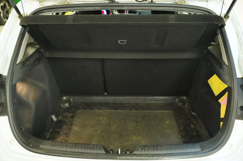 Kia Ceed - fotka 25 z 25