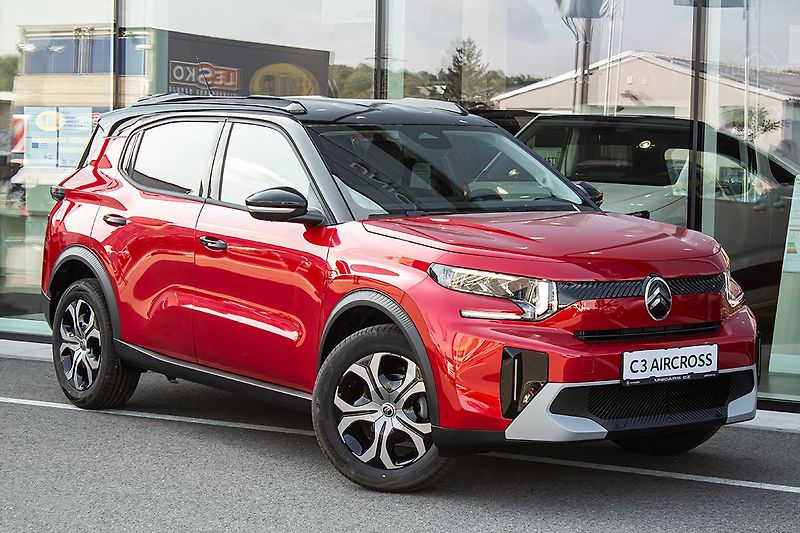 Citroën C3 Aircross (2026) 1,2 PLUS Turbo 100k Manual - fotka 3 z 18