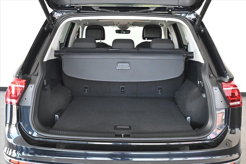 Volkswagen Tiguan Allspace 2,0 TDI 147 kW DSG Elegance 4M - fotka 10 z 34
