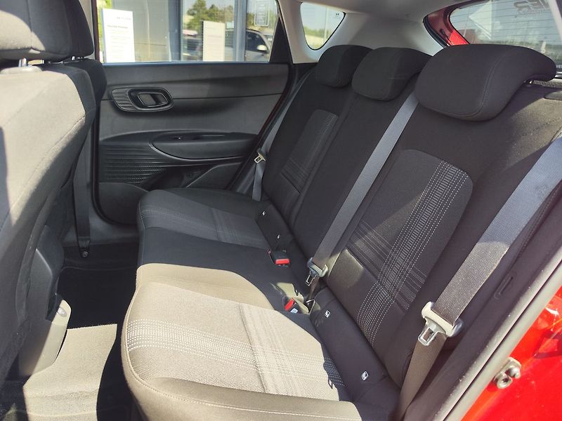 Hyundai Bayon 1.2 /62kW Smart - fotka 10 z 32