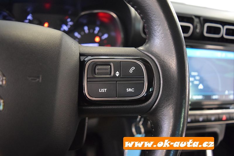 Citroën C3 Aircross 1.2 PT LED FEEL PACK 81 kW-DPH - fotka 28 z 51