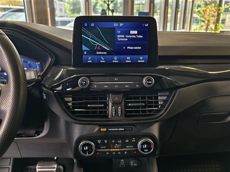 Ford Kuga 2.0 EcoBlue 140kW ST-Line 4x4 - fotka 13 z 28