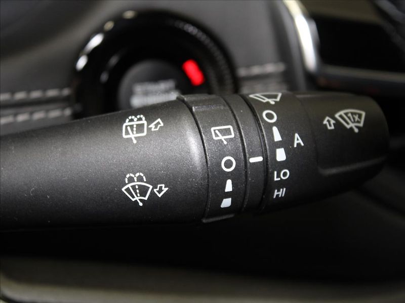Jeep Compass 1,5 Turbo Hybrid Summit 30tkm. - fotka 18 z 23