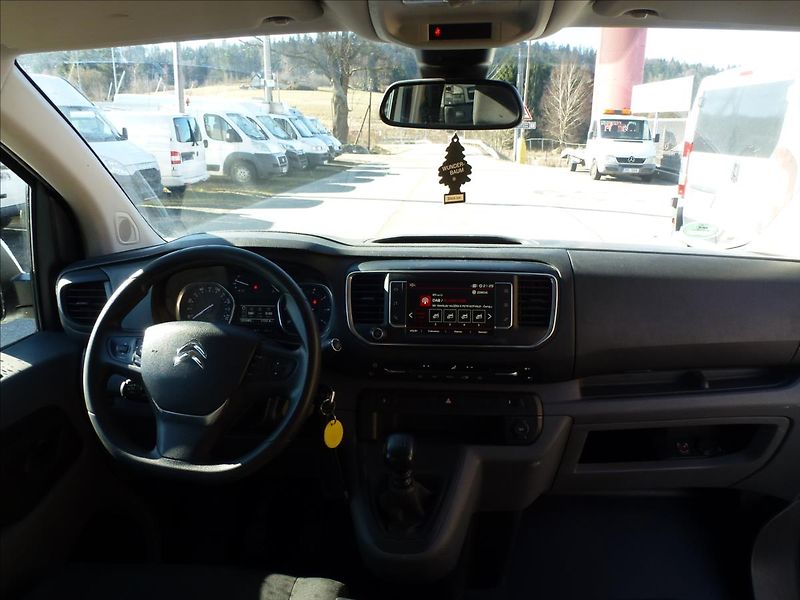 Citroën SpaceTourer 1,5 BHDI L2 Long 8míst TZ klim - fotka 30 z 49