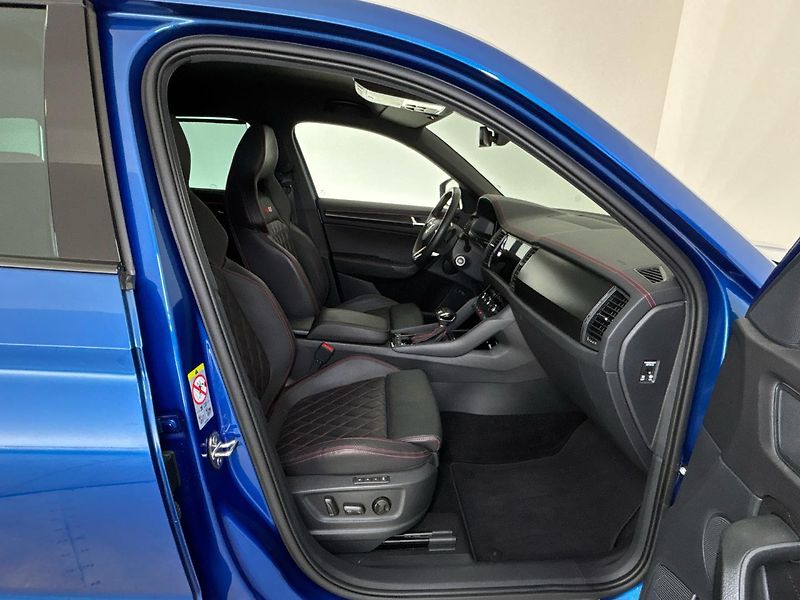 Škoda Kodiaq RS 4x4 DSG - fotka 9 z 31