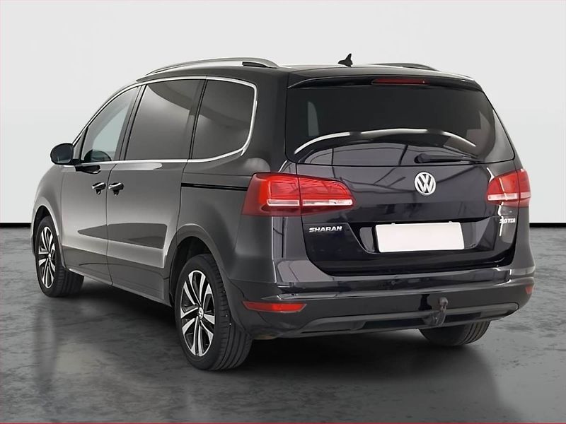 Volkswagen Sharan (2017) 2.0 TDI BMT, Automat, Kůže - fotka 4 z 22