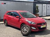 Hyundai i30 1.6i, ČR, manual, 2x kola - náhled 1