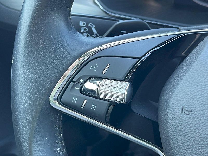 Škoda Superb (2023) 2.0 TDI 110kW DSG Style Plus c - fotka 8 z 35