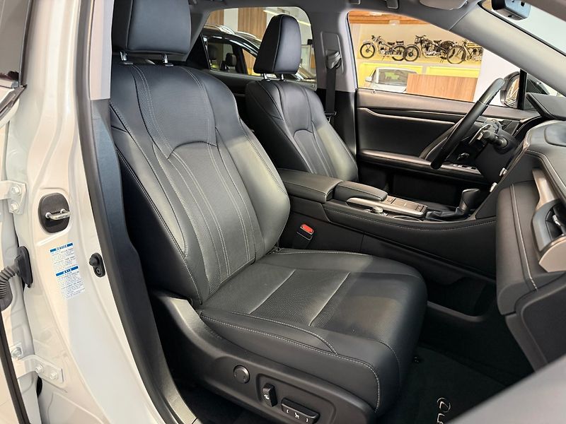 Lexus RX 450h (2022) LIMITED EDITION - fotka 10 z 33