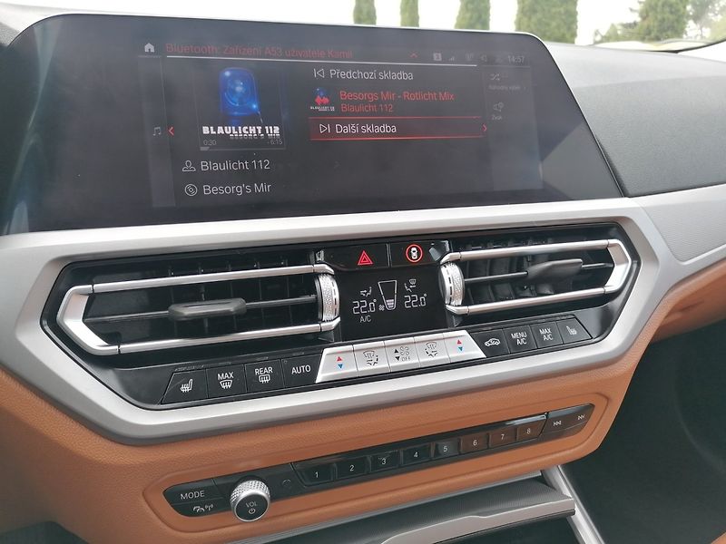 BMW Řada 3 (2022) 2.0 318IA 115kW Kůže - fotka 15 z 36
